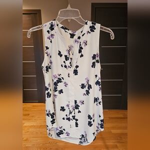 ANN TAYLOR, Floral Sleeveless Blouse - White and Purple, Size XS